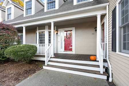 52 Bellwood Cir #52 Bellingham, MA 02019