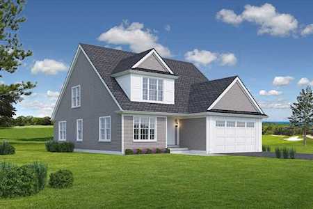 6 Cape Club Rd Falmouth, MA 02536