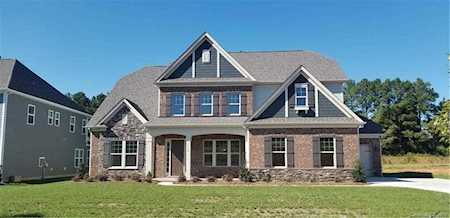 5102 Harwich Circle Weddington, NC 28104