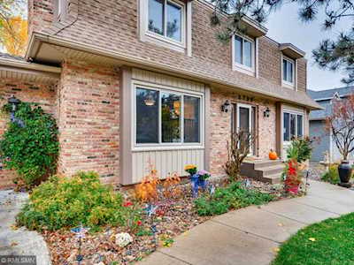 2790 13th Terrace NW New Brighton, MN 55112