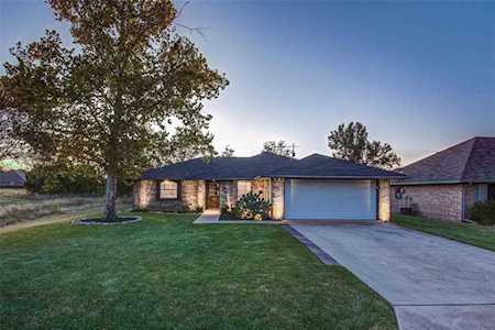 1920 Sharon Drive Corinth, TX 76210