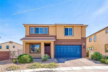 5360 Mountain Garland Ln North Las Vegas, NV 89081