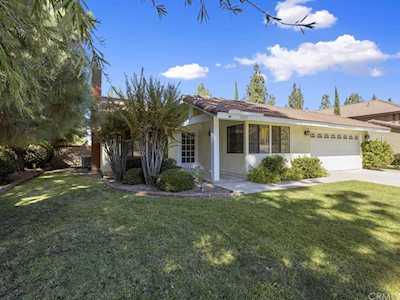1223 Crestsprings Lane Riverside, CA 92506