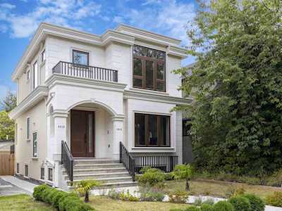 4618 W 8th Avenue Vancouver, BC V6R 2A7