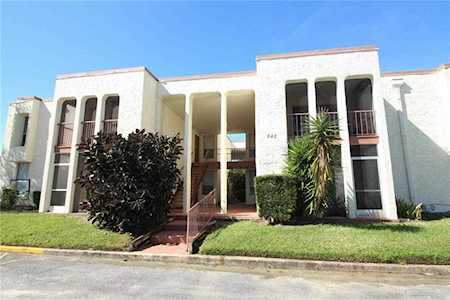 548 Orange Drive #20 Altamonte Springs, FL 32701