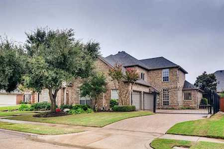 309 Bridlewood S Colleyville, TX 76034