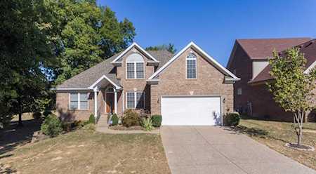 11601 Chinook Ct Louisville, KY 40299