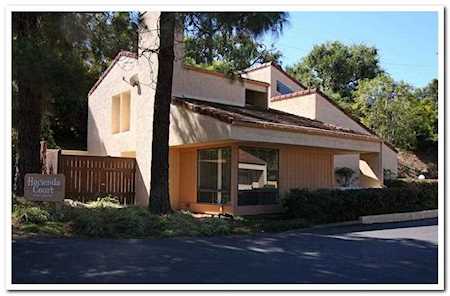 2605 Hacienda Ct Santa Barbara, CA 93105