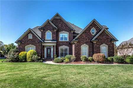5507 Two Iron Dr Matthews, NC 28104