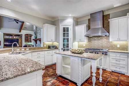 6027 Vickery Boulevard Dallas, TX 75206