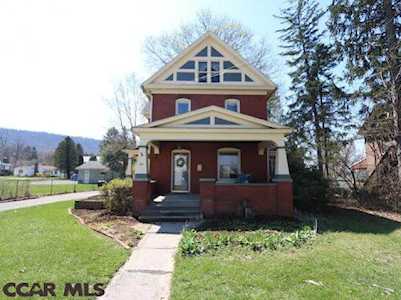 124 Main Street S Pleasant Gap, PA 16823