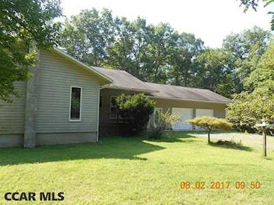 8123 Yeshua Way Huntingdon, PA 16652