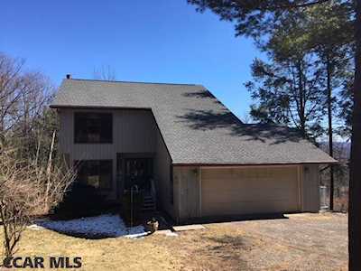 25 Adams Street Port Matilda, PA 16870