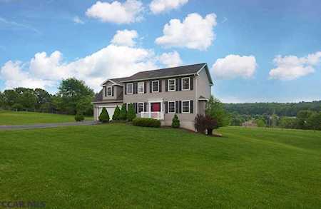 5 Bud Court Port Matilda, PA 16870