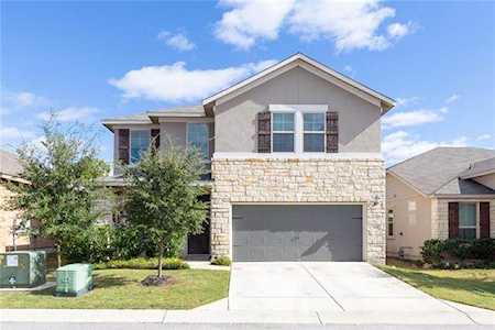 408 Anacua Loop Manchaca, TX 78652