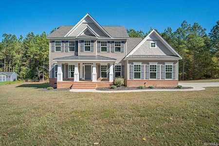 5437 Quarter Horse Ln Moseley, VA 23120