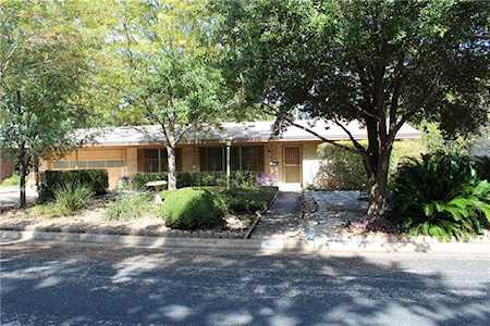 1800 Corona Dr Austin, TX 78723