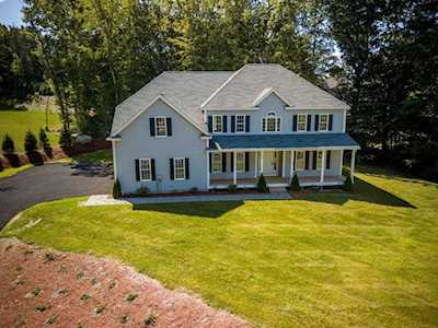 53 Old Cart Path Holliston, MA 01746