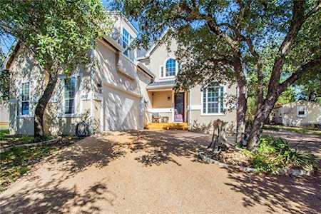 19017 Venture Dr Point Venture, TX 78645