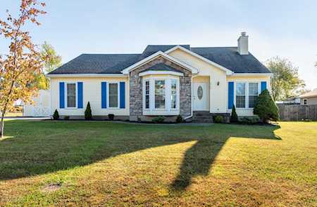6500 Five Forks Dr Pewee Valley, KY 40056