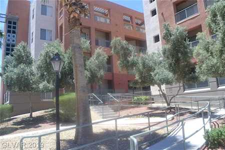 63 Agate Ave #202 Las Vegas, NV 89123