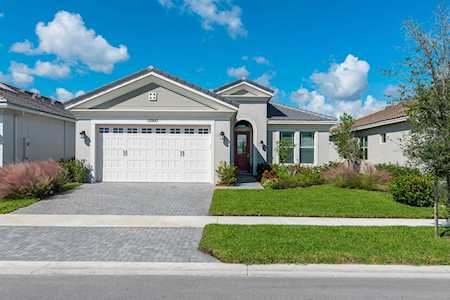 15993 Whippoorwill Circle Loxahatchee, FL 33470