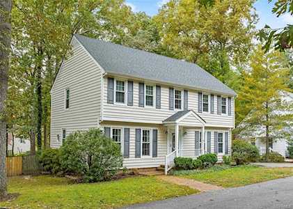 520 Glenmeadow Terrace Chesterfield, VA 23114