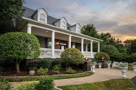 4746 Shelbyville Rd Simpsonville, KY 40067