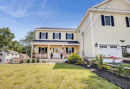 309 Haven St #2 Reading, MA 01867