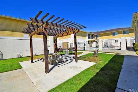 9220 Kenwood Dr #E Spring Valley, CA 91977