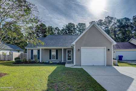 718 Oak Branches Close Belville, NC 28451