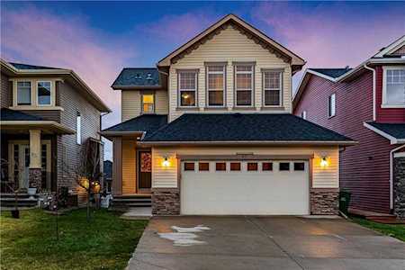 87 Evanspark Circle NW Calgary, AB T3P 0B4