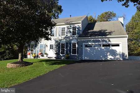 8198 Barnwood Rd Manassas, VA 20111