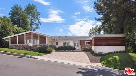 3669 Royal Meadow Road Sherman Oaks, CA 91403