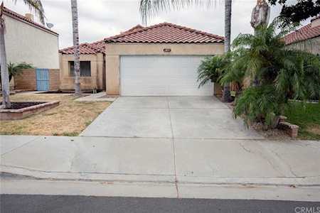 11479 Queensborough Street Riverside, CA 92503