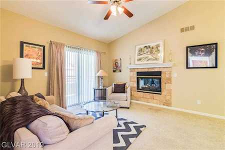 10237 King Henry Ave #202 Las Vegas, NV 89144