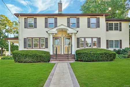 382-384 Fort Washington Ave Mount Pleasant, NY 10532