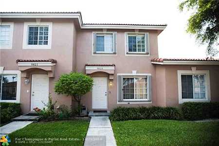 9819 Kamena Cir #9819 Boynton Beach, FL 33436