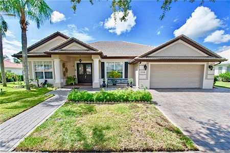 3716 Britainshire Court Orlando, FL 32837