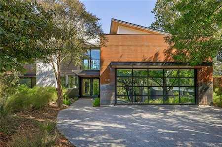 2510 Park View Dr Austin, TX 78757