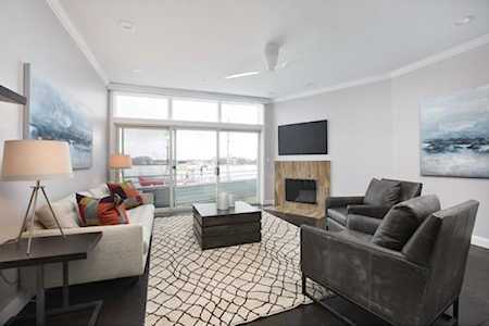 19 Constellation Wharf #19 Boston, MA 02129
