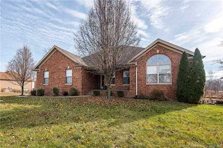 11518 Valley Forge Sellersburg, IN 47172