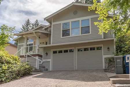 2227 109th Ave SE Bellevue, WA 98004