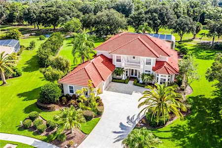 6911 Riversedge Street Circle Bradenton, FL 34202