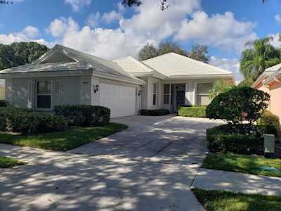 8561 Doverbrook Drive Palm Beach Gardens, FL 33410