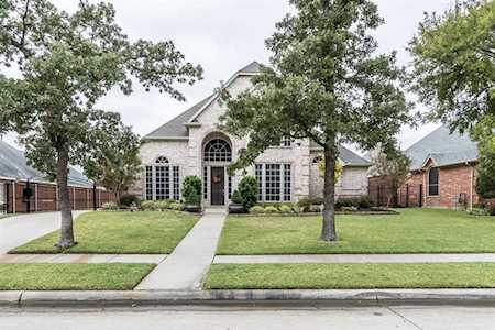 8309 Brandonwood Drive North Richland Hills, TX 76182