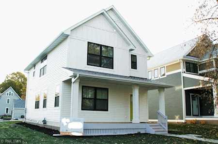2534 James Avenue N Minneapolis, MN 55411