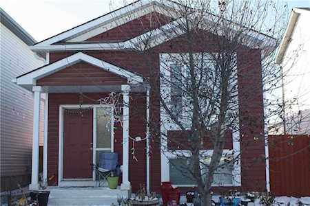 200 Martin Crossing Crescent NE Calgary, AB T3J 3T1