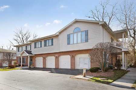 11106 W Cove Circle #3C Palos Hills, IL 60465