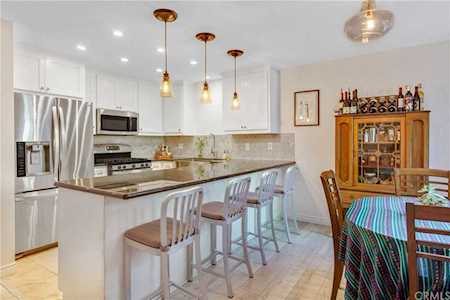 214 Via Robina #4 San Clemente, CA 92672